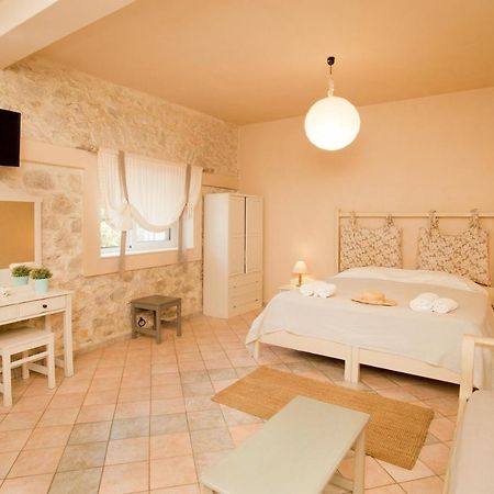 Paloma Luxury Studios Panormos  Luaran gambar